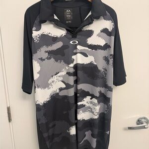 Oakley Black and Gray Regular Fit Shirt